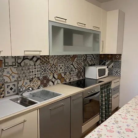 Pompeia 2 Alba (Piedmont)